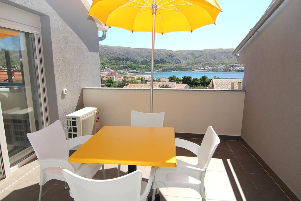 Apartment Villa Franci Pag Town Exterior photo