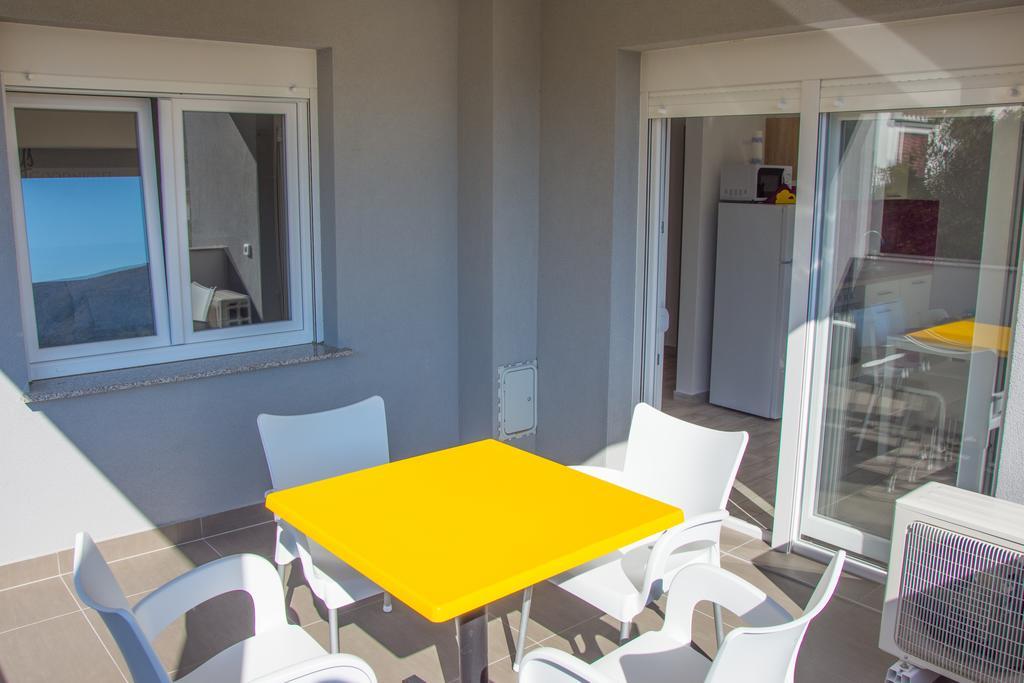 Apartment Villa Franci Pag Town Exterior photo