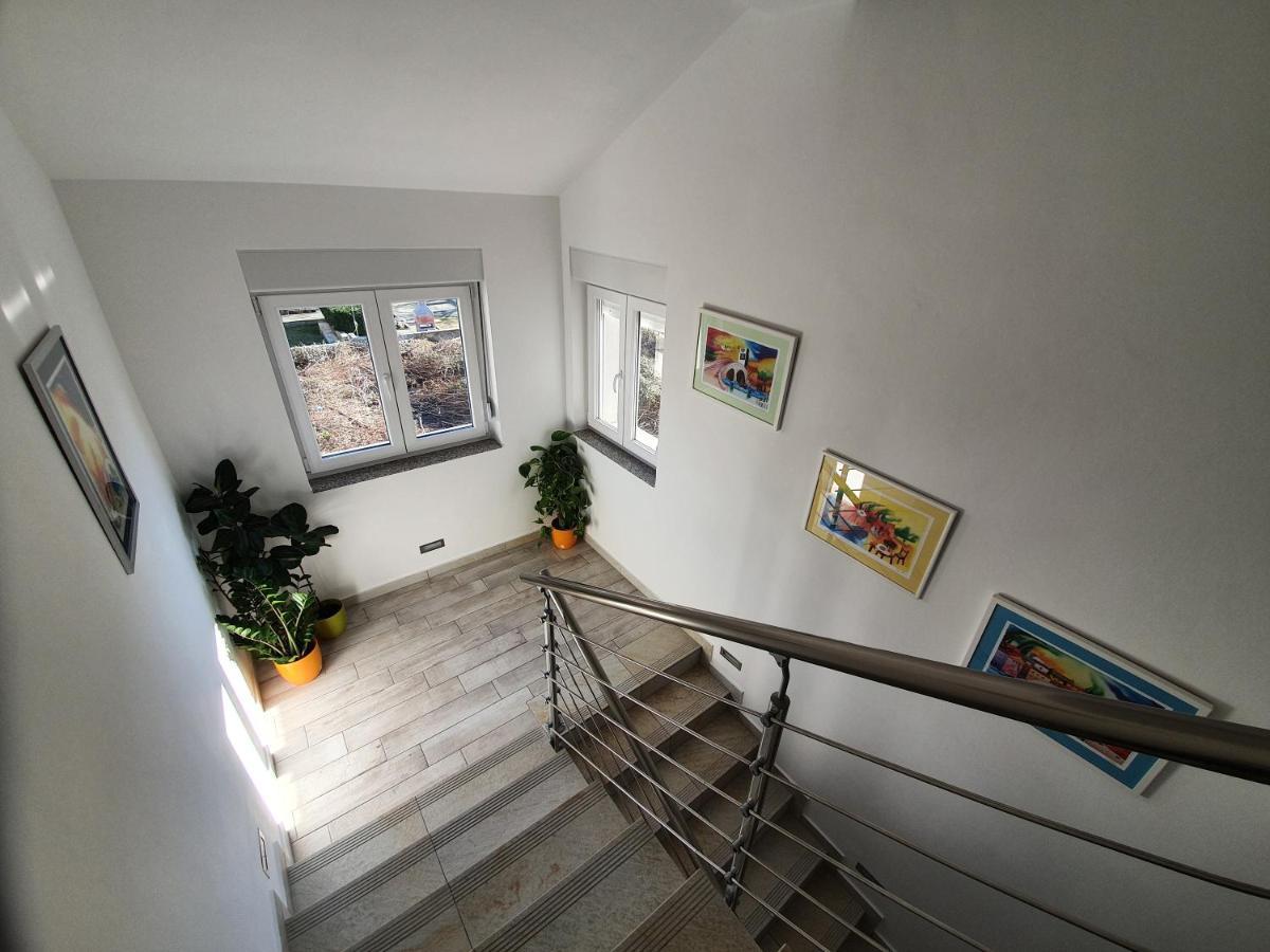 Apartment Villa Franci Pag Town Exterior photo